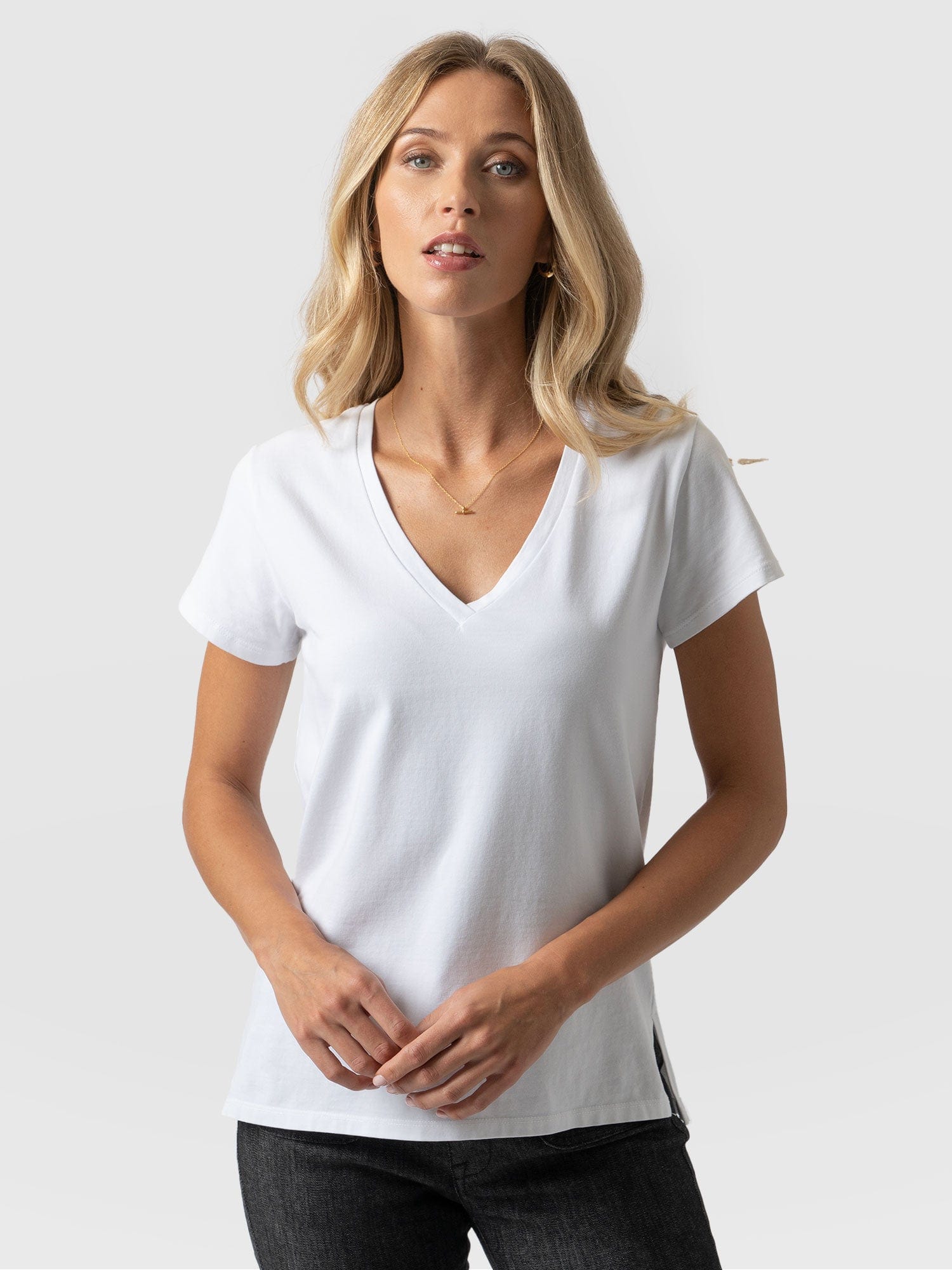Apartment Tee White - Women's T-Shirts | Saint + Sofia® USA